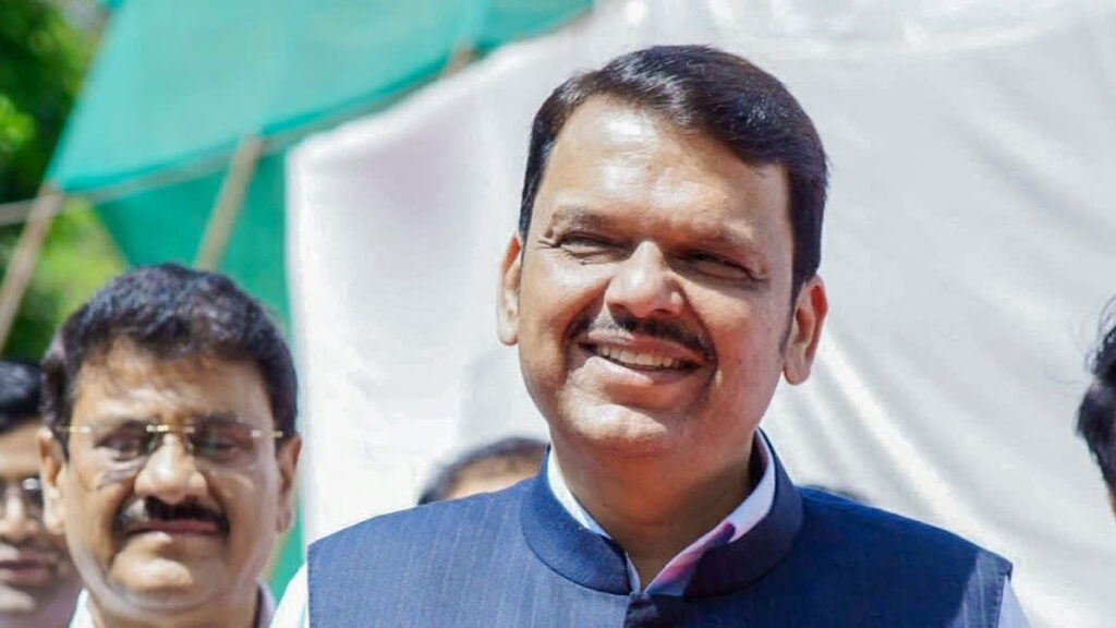 మహారాష్ట్రలో రూ.2 లక్షల వరకు వ్యవసాయ రుణాలు మాఫీ