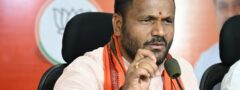విద్యను కార్పొరేట్ వ్యాపారంగా మార్చిన తెలంగాణ ప్రభుత్వం 