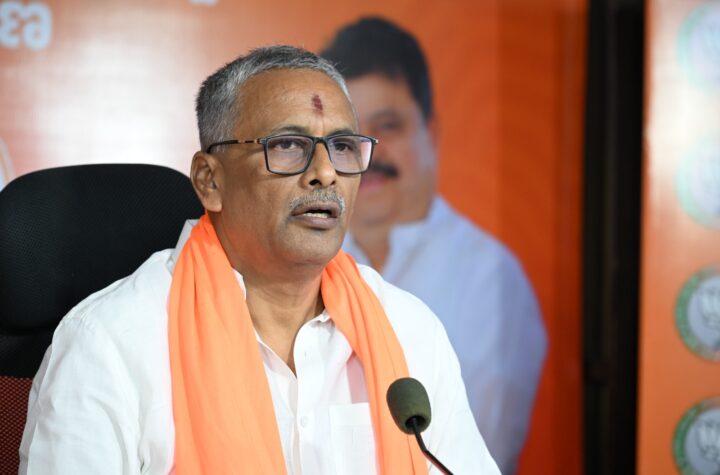 తెలంగాణను అప్పుల రాష్ట్రంగా మార్చిన బీఆర్ఎస్, కాంగ్రెస్ 