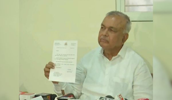 శాఖ కేటాయింపుపై అసంతృప్తితో కర్ణాటక మంత్రి రాజీనామా