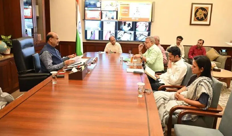రెబల్స్‌‌పై టిఎంసి వేర్వేరుగా 20 అనర్హత పిటిషన్లు
