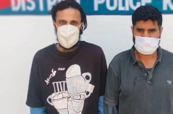 జమ్మూ కాశ్మీర్‌లో ఇద్దరు ఉగ్రవాద సానుభూతి పరులు అరెస్ట్