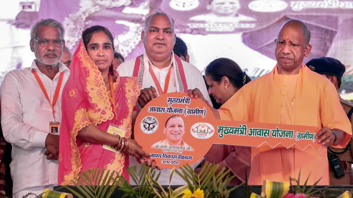 కృష్ణ జన్మభూమి విముక్తికి మద్దతు ఇవ్వండి అఖిలేష్ జీ!