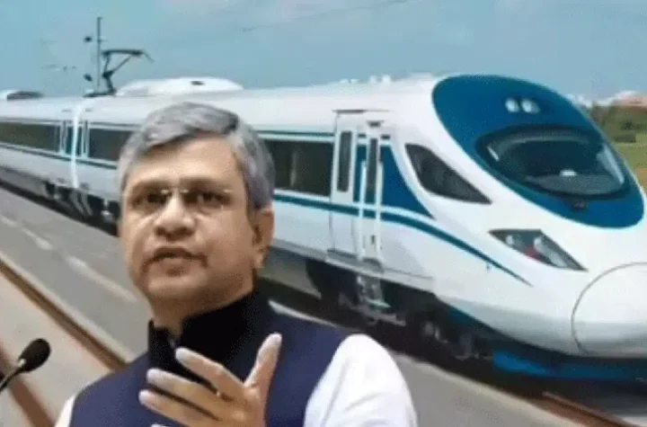 మునిగిన భారత పర్యాటకుల బోటు.. 32 మంది గల్లంతు