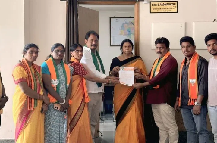 ‘ప్రధానమంత్రి ఫసల్ బీమా యోజన’ను తక్షణమే అమలు చేయాలి