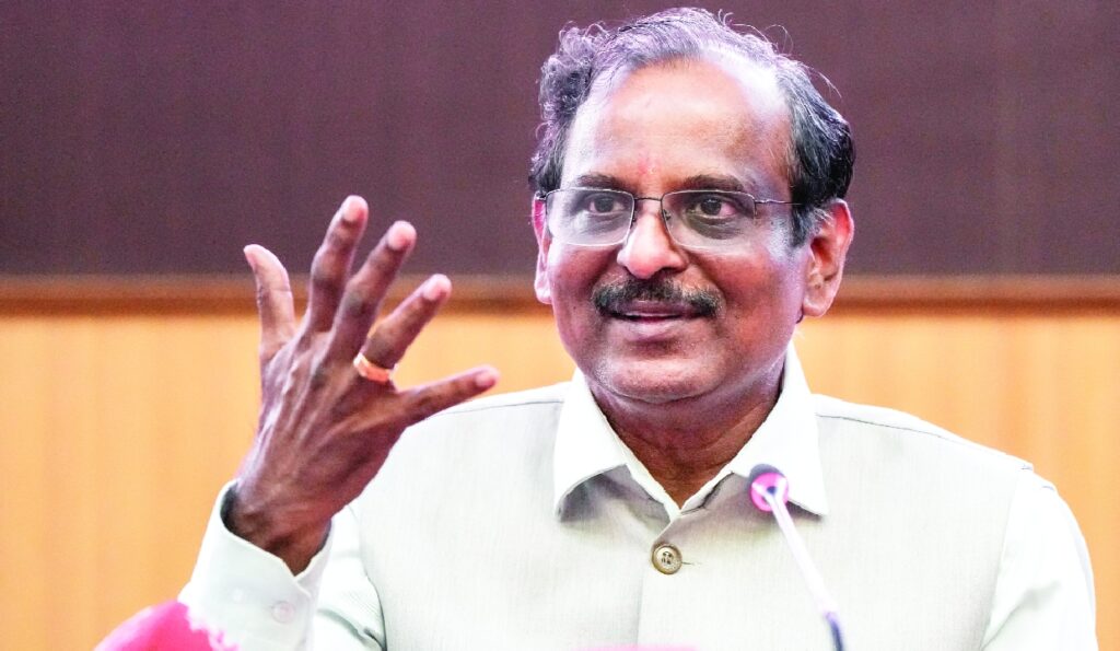 ఈ ఏడాది ఇస్రో 7 ప్రయోగాలు