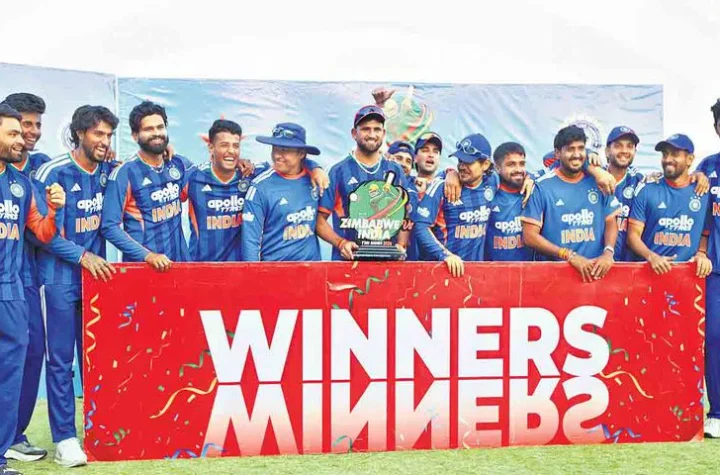 జింబాబ్వే  సిరీస్‌ను క్లీన్‌స్వీప్‌ చేసిన భారత్‌
