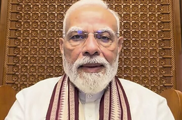 పేపర్ లీక్‌పై  303 మిలియన్ల వ్యూస్‌ ప్రధాని మోదీ ఇన్‌స్టా రీల్ రికార్డు