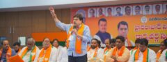 హైదరాబాద్ లో బిజెపి విజయాన్ని అడ్డుకొనేందుకు కాంగ్రెస్ కుట్రలు 