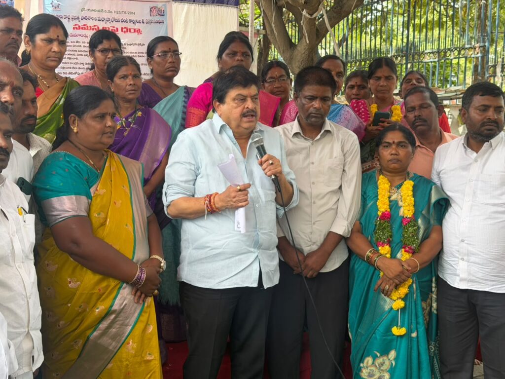 మధ్యాహ్న భోజన కార్మికుల డిమాండ్లను వేంటనే పరిష్కరించాలి 