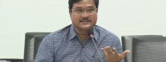 కబ్జాదారులు కోర్టులను తప్పుదారి పట్టిస్తున్నారు