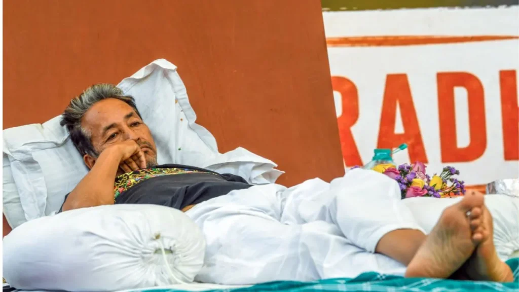 వాంగ్‌చుక్ చికిత్సపై జోక్యం చేసుకునేందుకు హైకోర్టు నిరాకరణ
