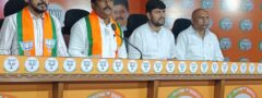 ’భూ భారతి’ మంత్రులకు వజ్రాల హారతి 
