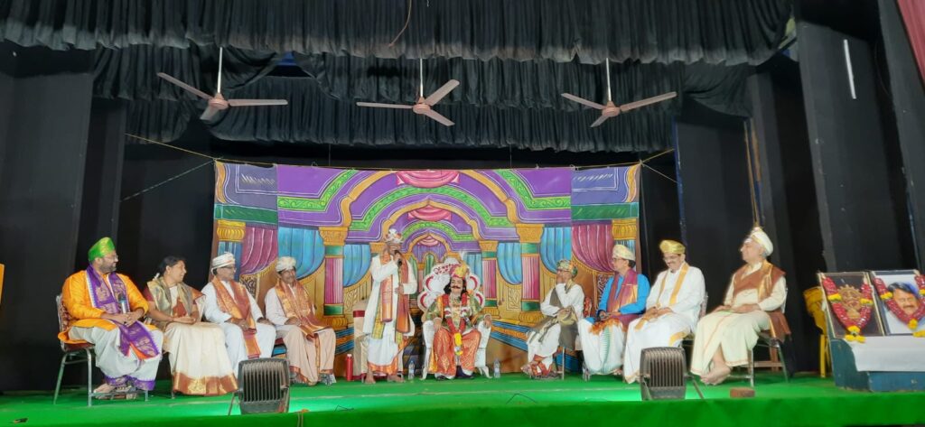 విజయవాడలో ఆకట్టుకున్న ‘భువన విజయము’ సాహిత్య రూపకం  