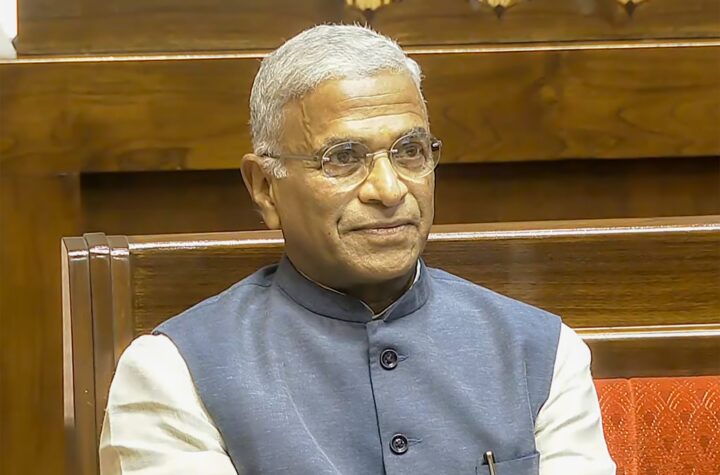 పార్లమెంటరీ ప్రజాస్వామ్యాన్నే నిర్వీర్యం చేసే ప్రయత్నం