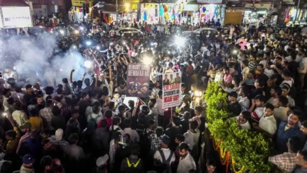 జేపీఎస్‌సీ పరీక్షల రద్దు నిర్ణయంపై ఝార్ఖండ్ హైకోర్టు స్టే