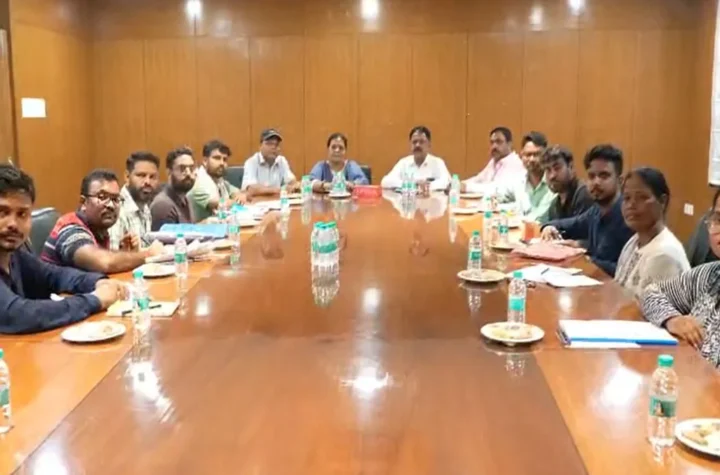 విద్యార్థులతో ఝార్ఖండ్ ప్రభుత్వం చర్చలు.. నిరసనలు కొనసాగింపు