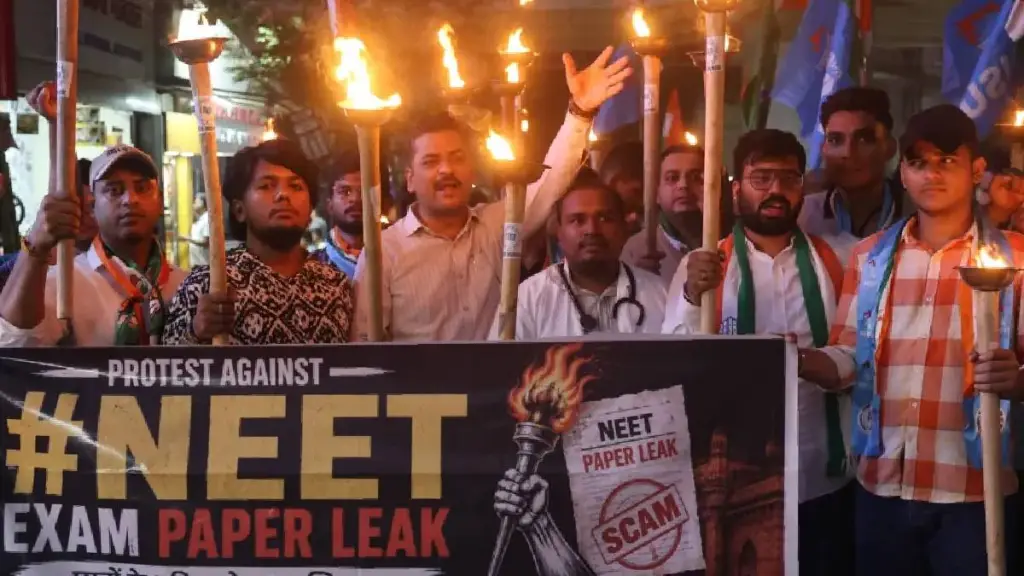 నీట్ ప్ర‌శ్న‌ల‌ను లీక్ చేసిన ముగ్గురు ఎన్టీఏ స‌బ్జెక్ట్ నిపుణులు