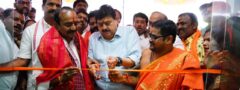 హైదరాబాద్‌ను లూటీ చేసేందుకే కాంగ్రెస్ ‘క్యూర్’ కుట్ర