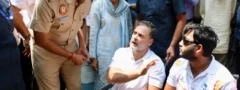 పార్లమెంట్ స్ట్రీట్ పోలీస్ స్టేషన్‌ వద్ద రాహుల్ మెరుపు ధర్నా.. నడ్డా ఆగ్రహం