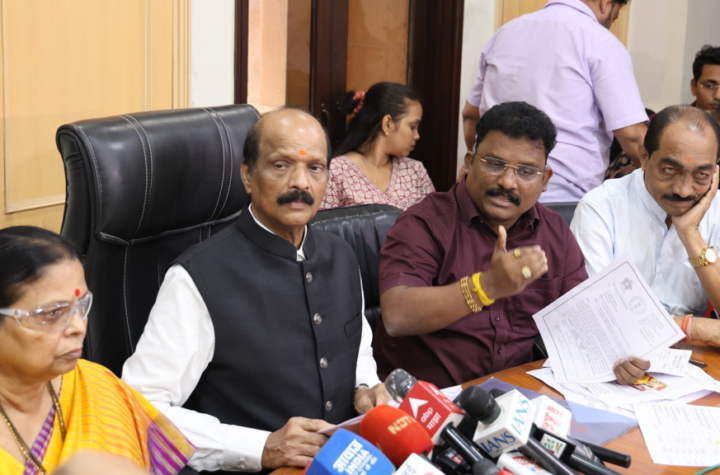 సిద్ధి వినాయక ఆలయం నుండి ఆర్ధిక నివేదిక కోరిన ప్రభుత్వం