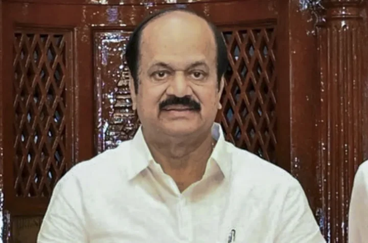 తమిళనాడు స్పీకర్ గర్భస్రావ వ్యతిరేక వ్యాఖ్యలపై దుమారం