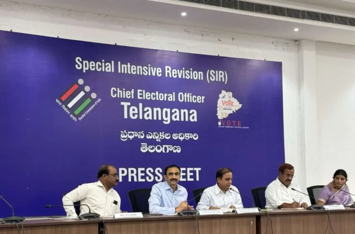 తెలంగాణ ఎస్ఐఆర్ ప్రక్రియలో 92 లక్షల మందికి నోటీసులు