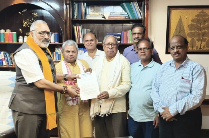 చేనేత, పట్టు రంగాలకు ప్రాధాన్యత ఇవ్వాలి .. బిఎంఎస్ 