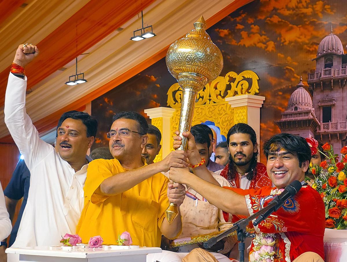 బెంగాల్ లో మహా అష్టమి నాడు సంపూర్ణ మద్యనిషేధం 