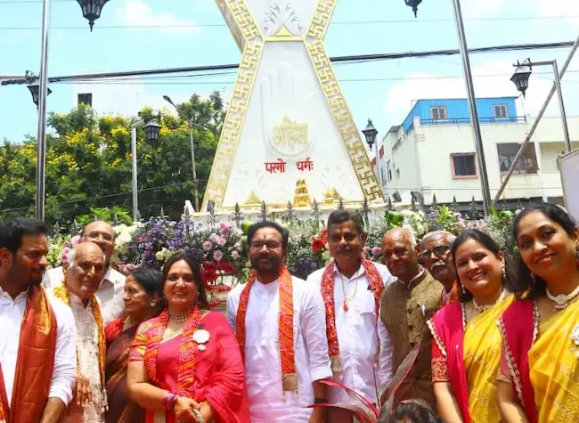 హైదరాబాద్‌లో ‘అహింసా స్థూపం’ ఆవిష్కరించిన కిషన్ రెడ్డి