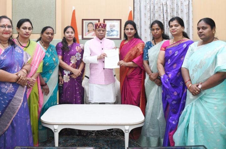 తెలంగాణలో మహిళలకు రక్షణ కరువు