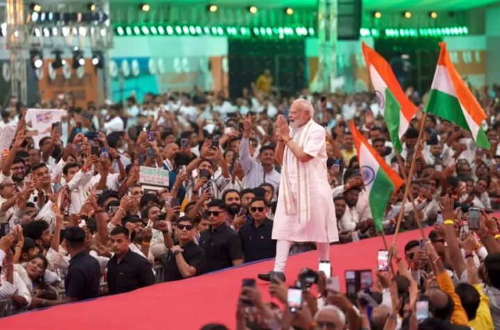 గత పాలకుల “పరిపాలనా జడత్వం”తో ఎంతో కోల్పోయిన భారత్ 