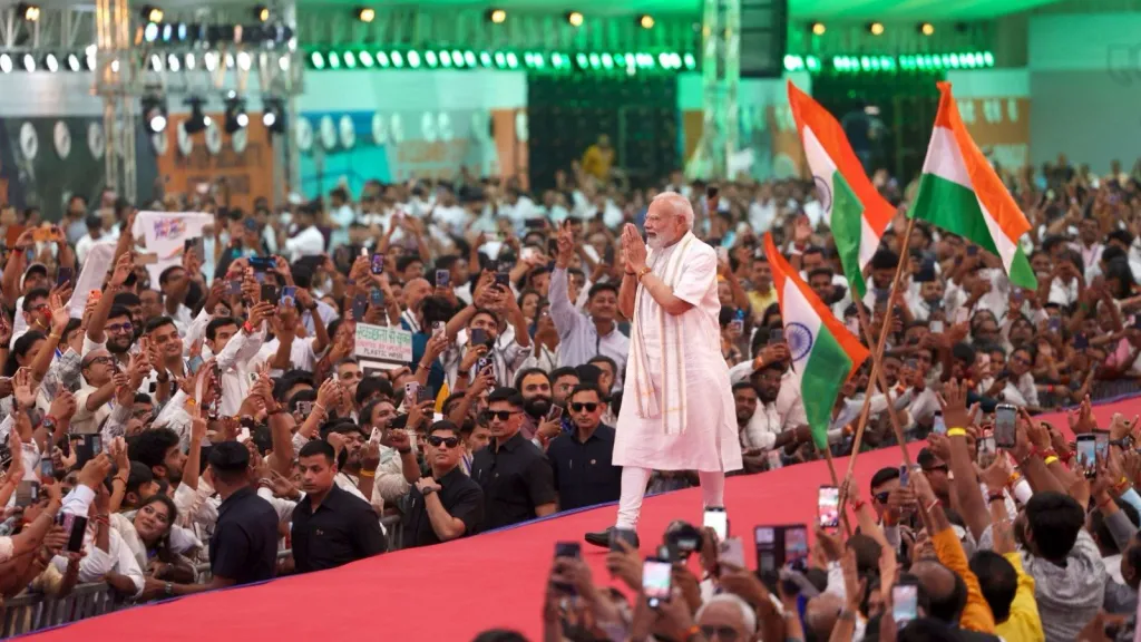 గత పాలకుల “పరిపాలనా జడత్వం”తో ఎంతో కోల్పోయిన భారత్ 