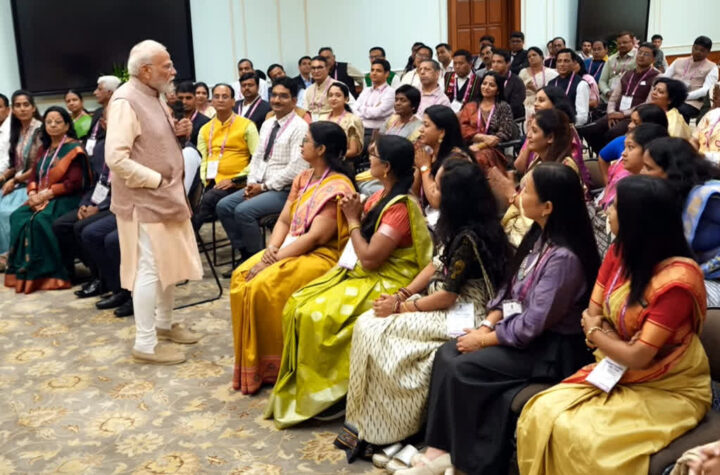 పిల్ల‌లు స్క్రీన్‌కు బానిస‌వుతున్నారు.. వారిని మైదానంలో ఆడించండి