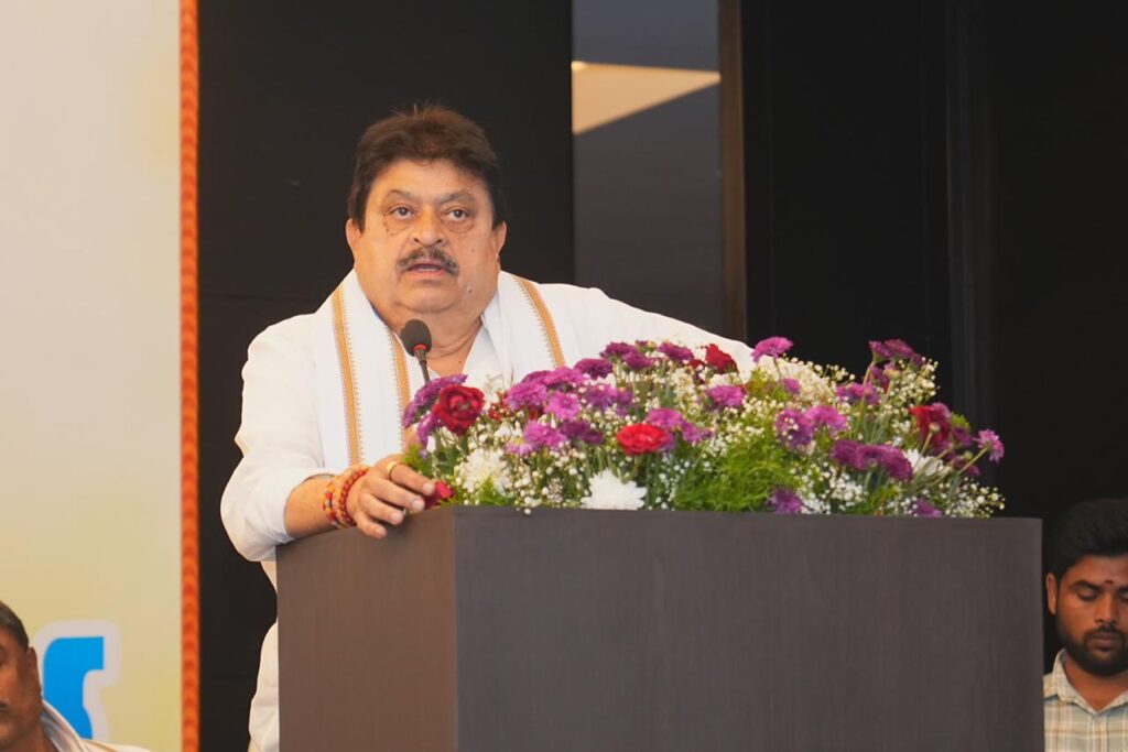 అసెంబ్లీలో  కాంగ్రెస్ – బీఆర్ఎస్ మ్యాచ్ ఫిక్సింగ్ డ్రామాలు 