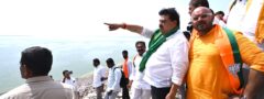 ప్రభుత్వ అసమర్ధతతోనే వేలాది ఎకరాల్లో ఎండిపోయిన పంటలు 
