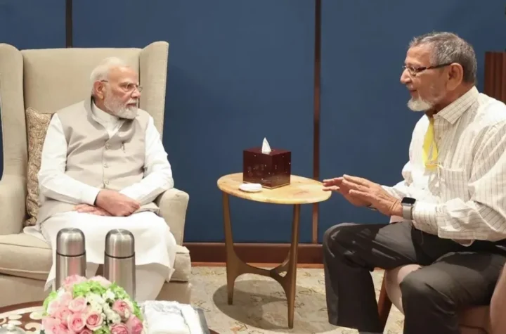 ప్రధాని చిన్ననాటి స్నేహితుడికి భూమిచ్చేసిన బీజేపీ ఎమ్మెల్యే