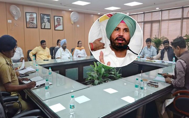 పంజాబ్ పీసీసీ చీఫ్‌ను అరెస్టు చేయండి