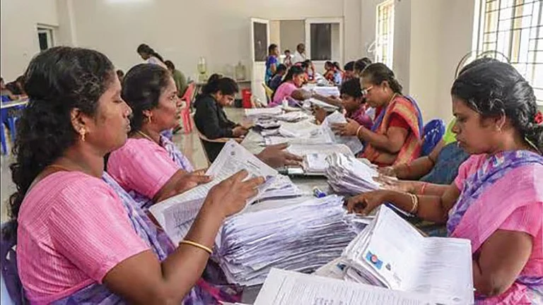 ‘సర్‌’ ప్రక్రియలో దేశవ్యాప్తంగా 13 కోట్ల ఓట్ల తొలగింపు