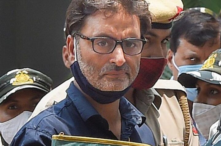 యాసిన్ మాలిక్ భార్యకు విడాకులు.. నర్సు హత్య కేసులో మరణశిక్షకు సిద్ధం